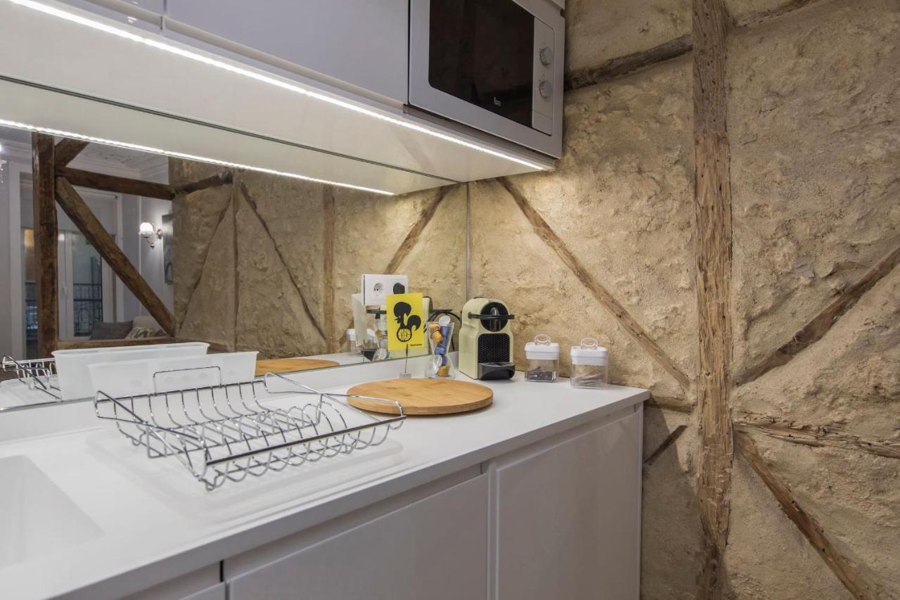 Lovelystay - Vintage Flat Near Santa Justa Elevator! Lisbon Exterior photo